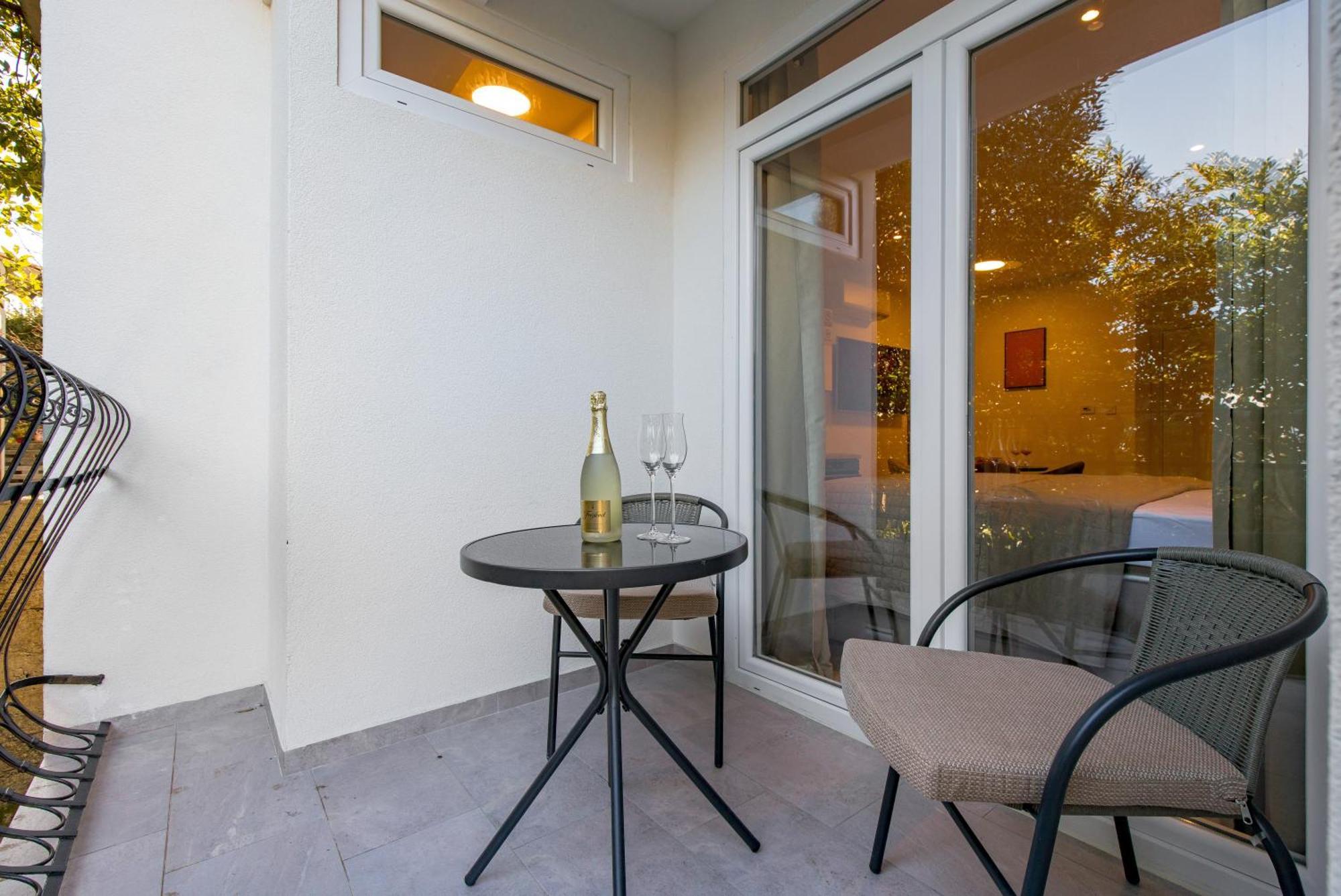 Brand New Apartments Villa Tereza Icici, 100M From The Beach Eksteriør bilde